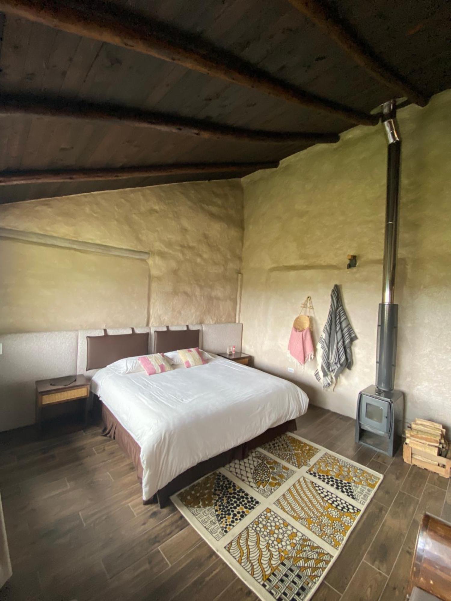 Chilcabamba Lodge Machachi Habitación foto